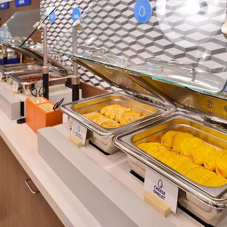 Holiday Inn Express & Suites Northeast By Ihg York Esterno foto